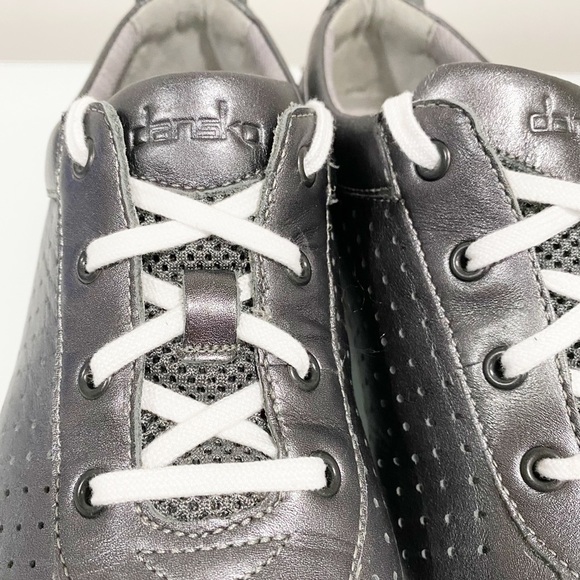 DANSKO Women’s Hillary Leather Sneaker Silver Pewter Comfort Shoe Size 40 - Picture 8 of 14
